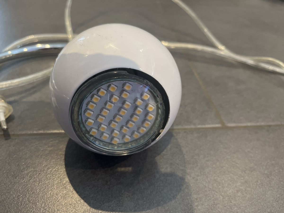 Lampade: Weisse LED Tischlampe – Usato da Fulenbach venduto da F8 3