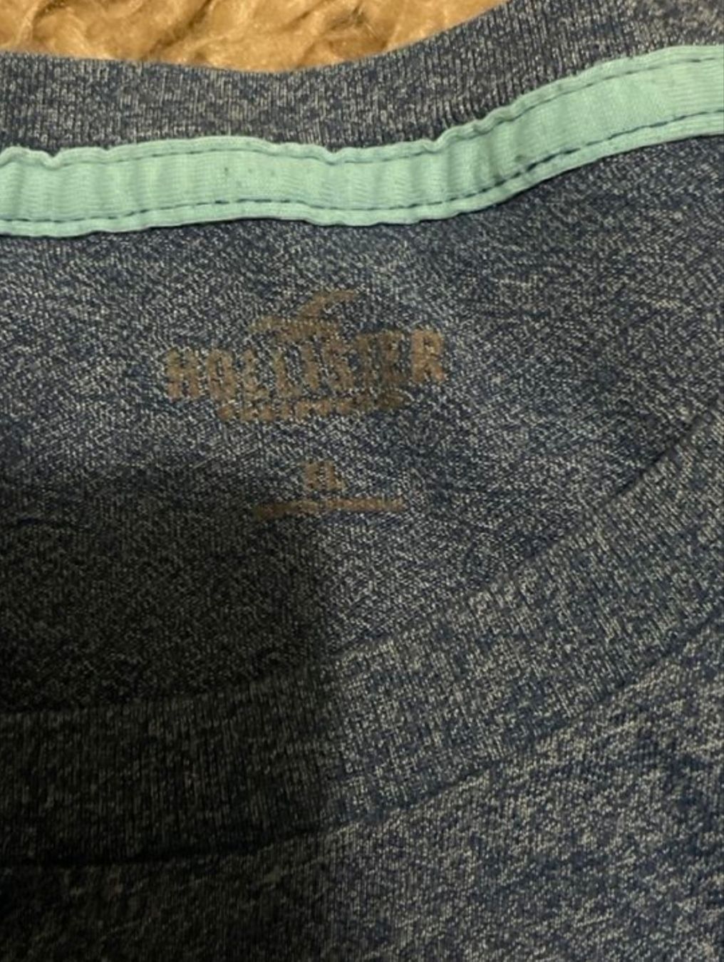 Hollister T-Shirts: Hollister Tshirt Gr. XL – Gebraucht aus Stettlen von gpa18 1