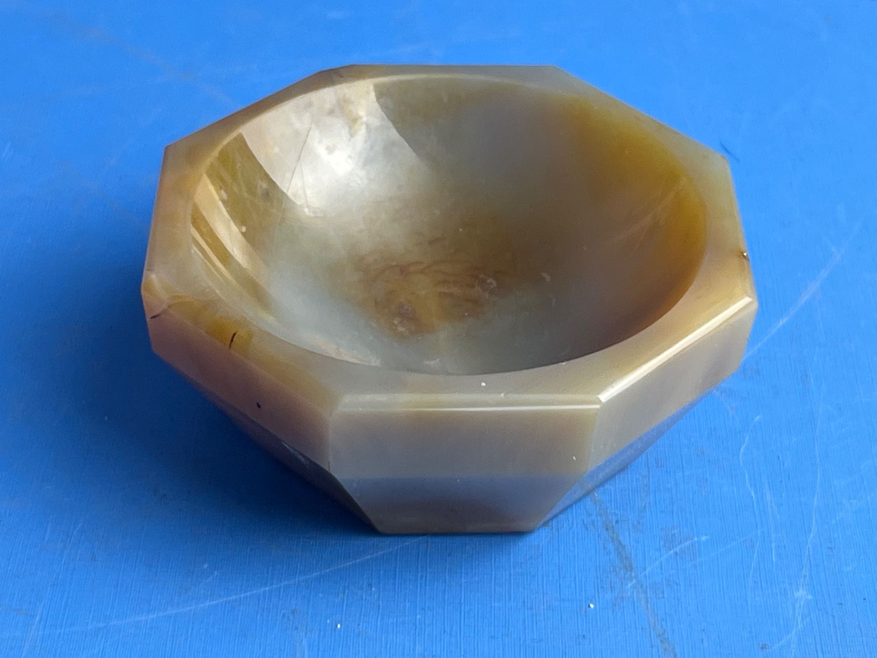 Mineralien & Heilsteine: Achatschale ca. 8 x 7,5 cm – Gebraucht aus Unterengstringen von Gustav03