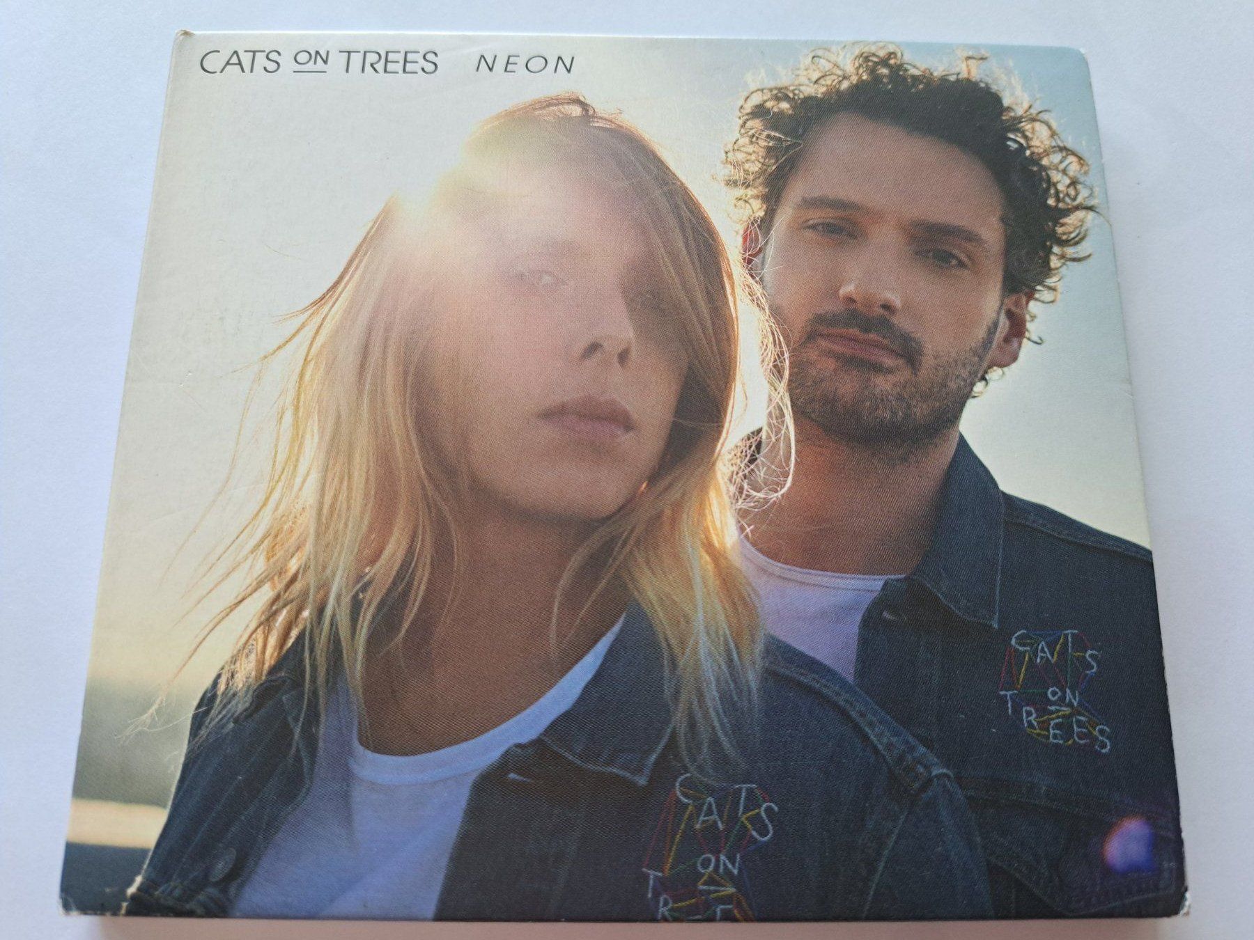 CDs: Cd Cats on Tree - Neon  – D'occasion à Pully par bro_n52j