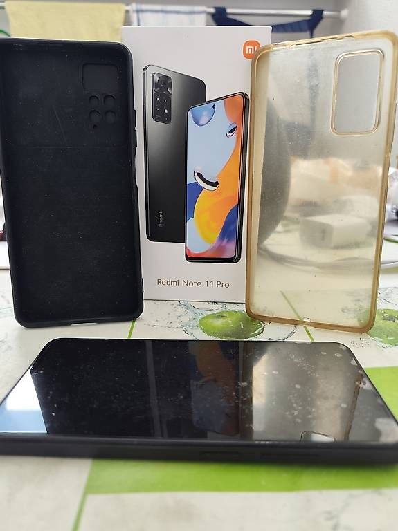 Covers & Schutzfolien: Xiaomi Redmi Note 11 Pro Silikon Schutzhülle  – Gebraucht aus Wohlen AG von jmo_wjv2 3