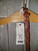 Drykorn . Leder braun 80x18