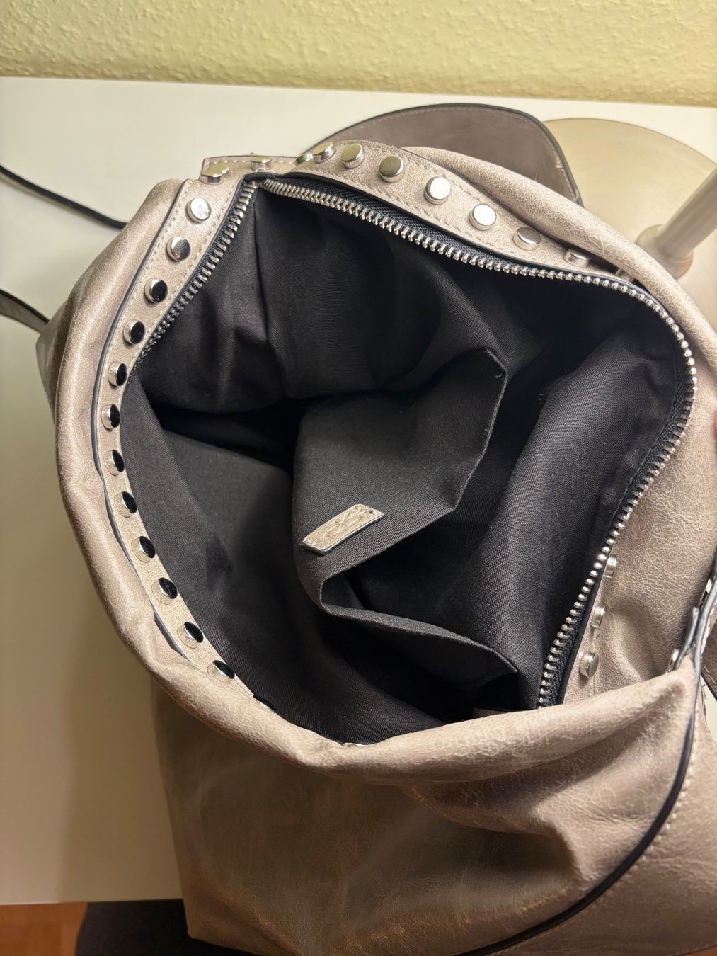 Taschen für Damen: Tasche / Bag – Gebraucht aus Basel von pau_w9yw 3
