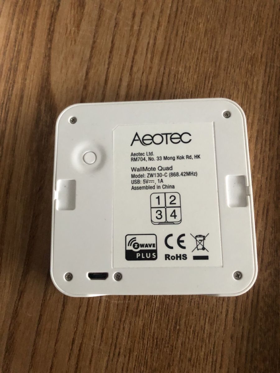 Interruttori: Aeotec WallMote Quad 4 Stück – Usato da Obergerlafingen venduto da CDMul 1