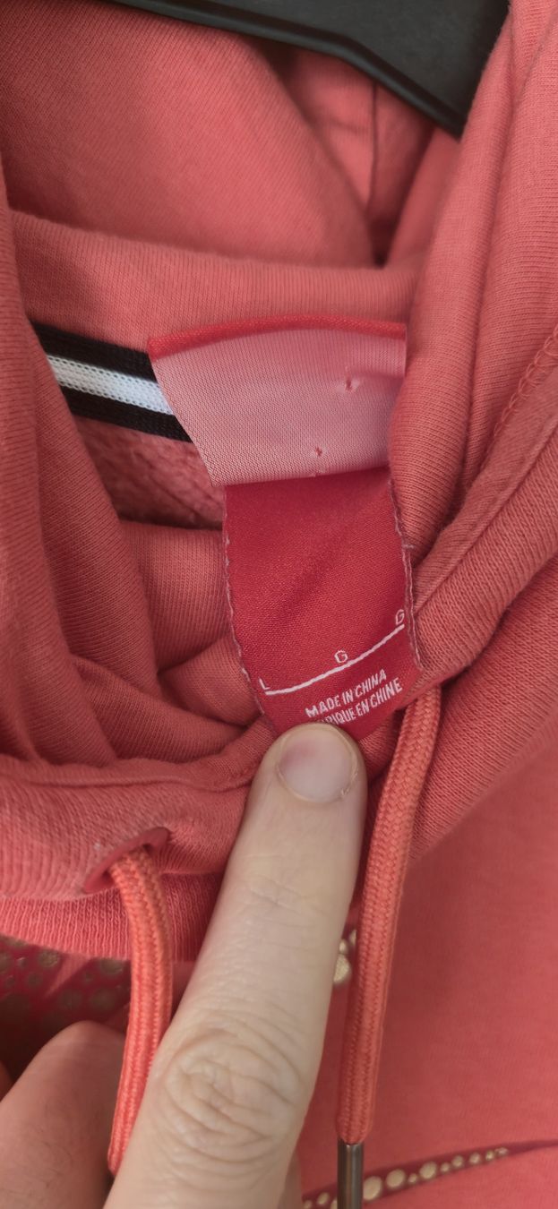 Nike Pullover & Sweatshirts: Hoodie Nike rouge, taille L – Gebraucht aus Genève von MariaS2 2