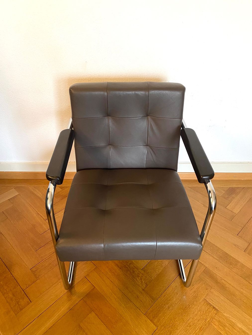 Poltrone: Design Freischwinger Sessel Chair – Usato da Olten venduto da sportwelt 3