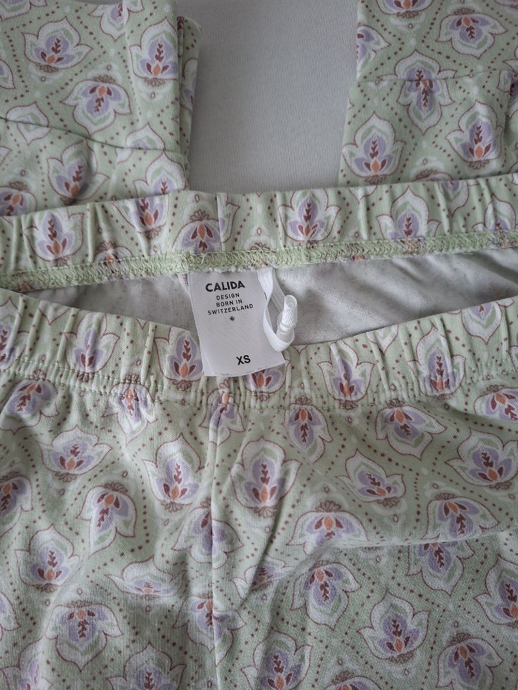 Calida Negligees & Pigiami: Calida Pyjama Hose xs hellgrün gemustert – Usato da Remetschwil venduto da littleredboots