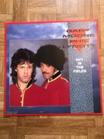 GARY MOORE PHIL LYNOTT   MAXI SINGLE  OUT IN THE FIELDS 1985