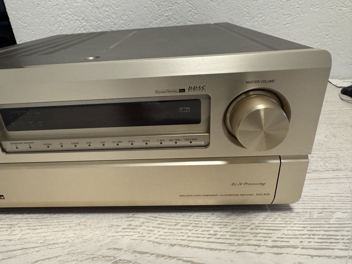 Denon Lettore multimediale & Streamer: Denon avc-a1d  av receiver in goldfarbe – Difettoso da Zunzgen venduto da milesdavis76 2