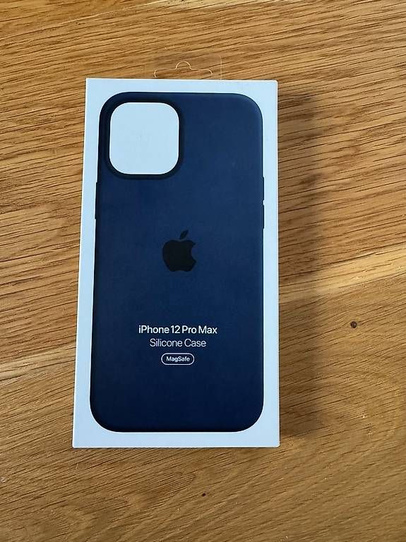 Apple Handys / Smartphones: Apple Iphone 12 Pro Max Silicon Case mit MagSafe – Neu (gemäss Beschreibung) aus Henggart von Adi_jr7t
