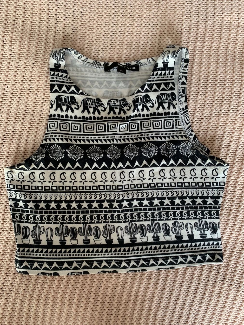 Tally Weijl Camicette, T-shirt & Top: Crop top à motif – Nuovo (secondo la descrizione) da Montreux venduto da iizaa811