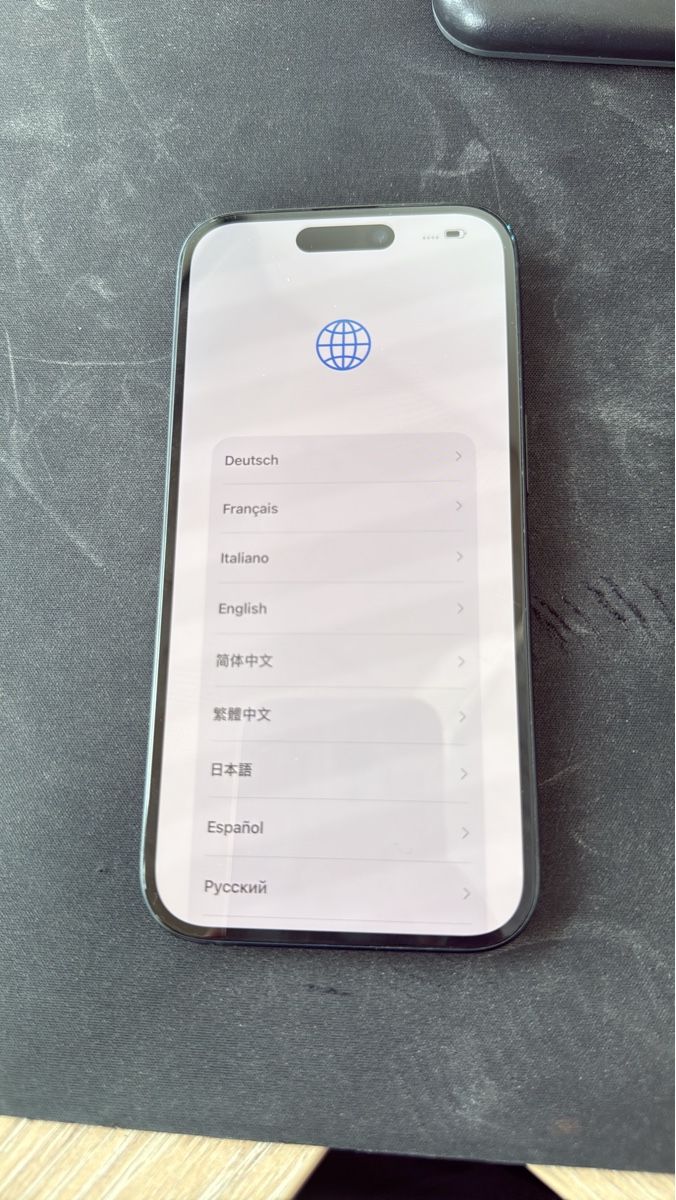 Apple Handys / Smartphones: iPhone 16 Grau Zustand neuwertig – Neu (gemäss Beschreibung) aus Basel von Blue-Tech