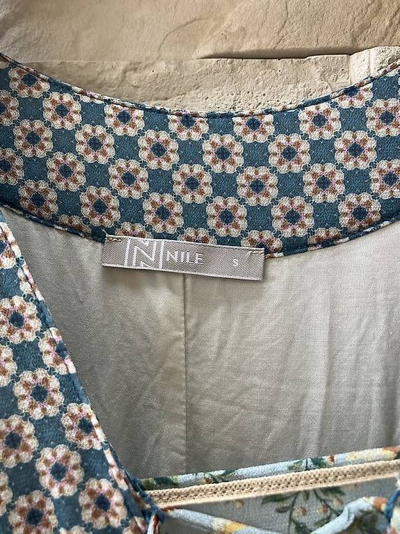 Kleider: Kleid, Tunika NILE Gr. S – Gebraucht aus Lyss von stubenwagen 3