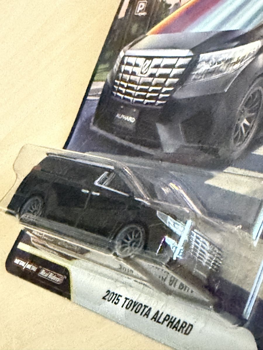 Hot Wheels Modellini d'auto: Toyota Alphard Hotwheels Boulevard – Nuovo e nell'imballaggio originale da Villarimboud venduto da Beowulf1691 1