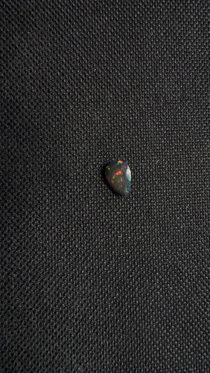 Edelsteine: Black Opal AAA 1.05 ct  – Neu und originalverpackt aus Wängi von Horus90 1