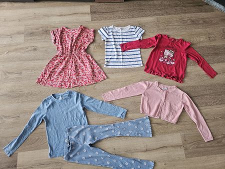 Kinderkleider Set, Grösse 128 Mädchenkleider