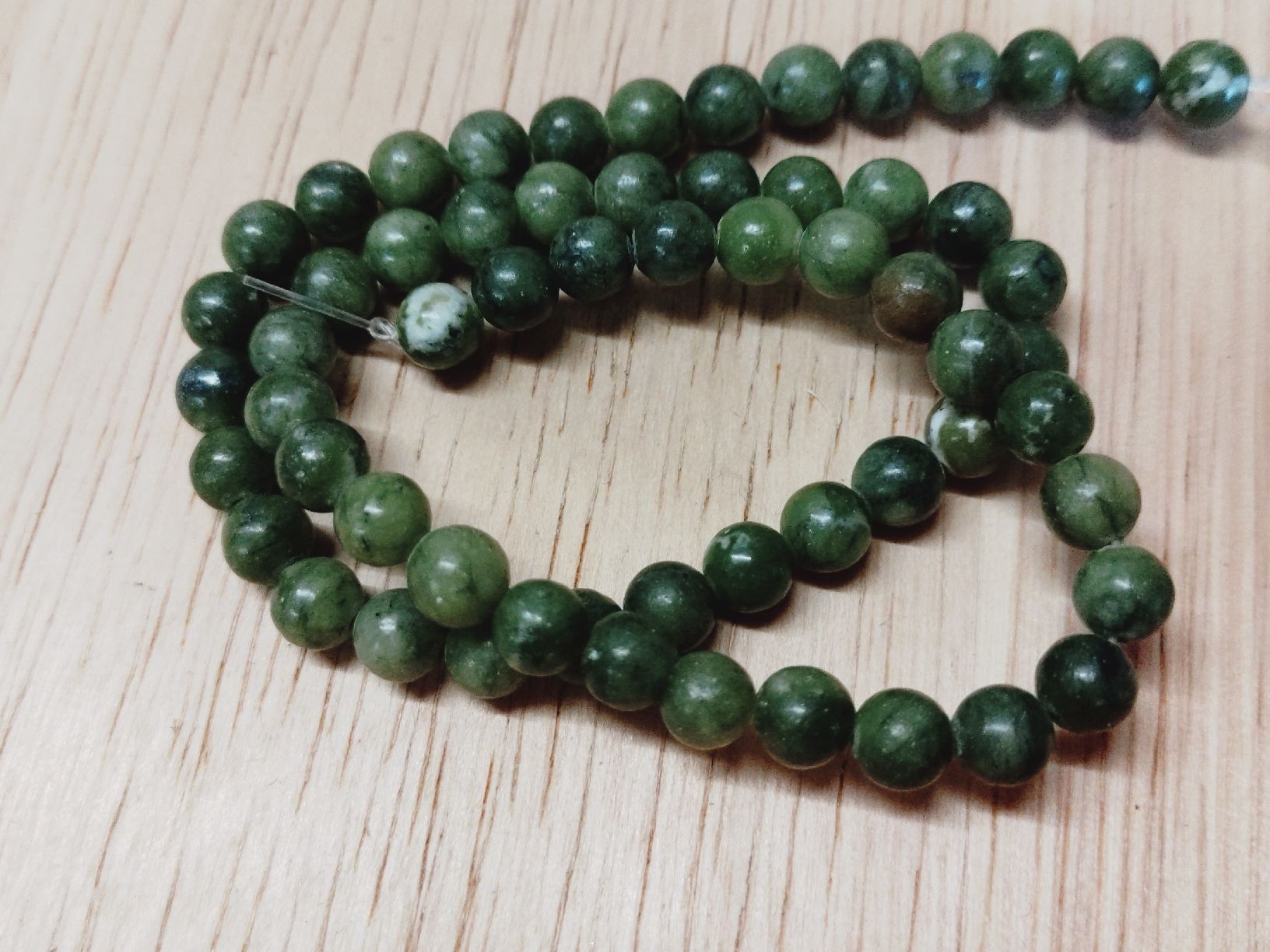 Pietre preziose: Taiwan Jade Perlenstrang 6mm – Nuovo e nell'imballaggio originale da Steinmaur venduto da Cinderella309 1