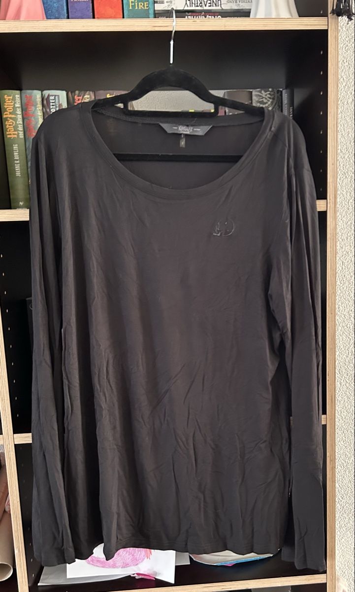 Killstar Top: Killstar Echoed Darkness Tunic Top – Usato da Auslikon venduto da Trollkjerring