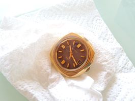 Montre à quartz Mondia 
