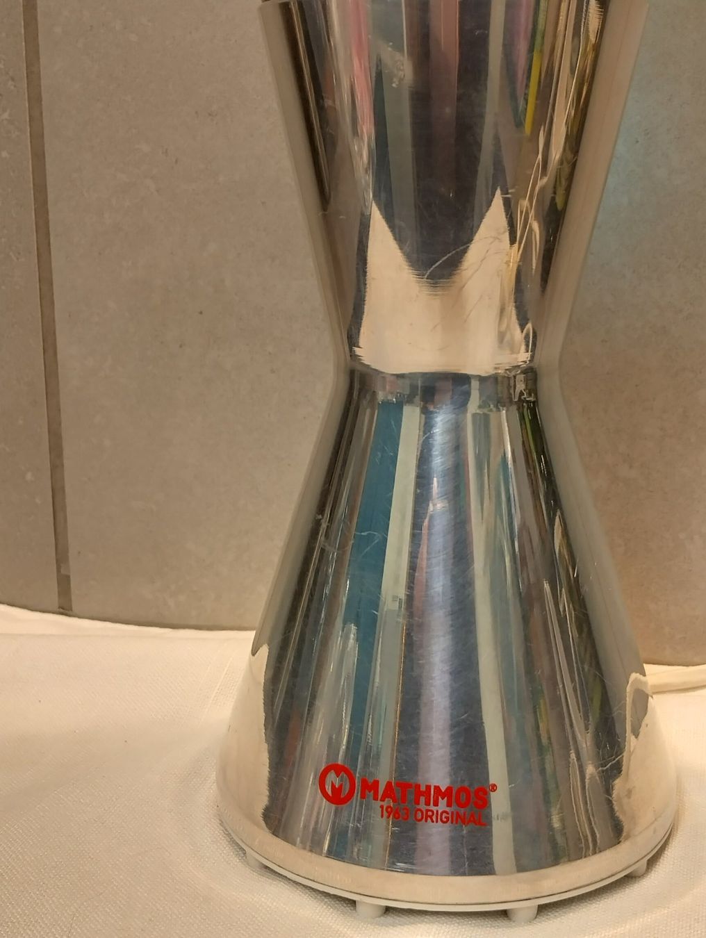 Mathmos Lampade: Mathmos Astrobaby Lavalampe Silber Blau/Rot Lava Lampe – Usato da Beringen venduto da Arven86 3