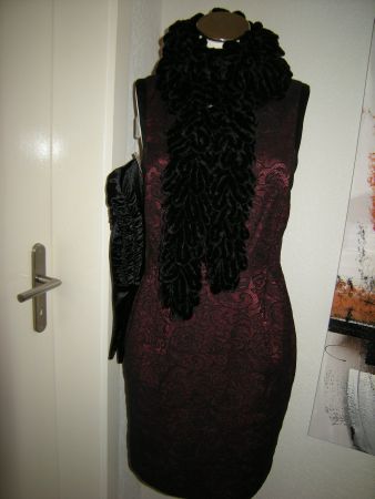 Wunderschönes Vintage Kleid 36 + Schal + lange Handschuhe
