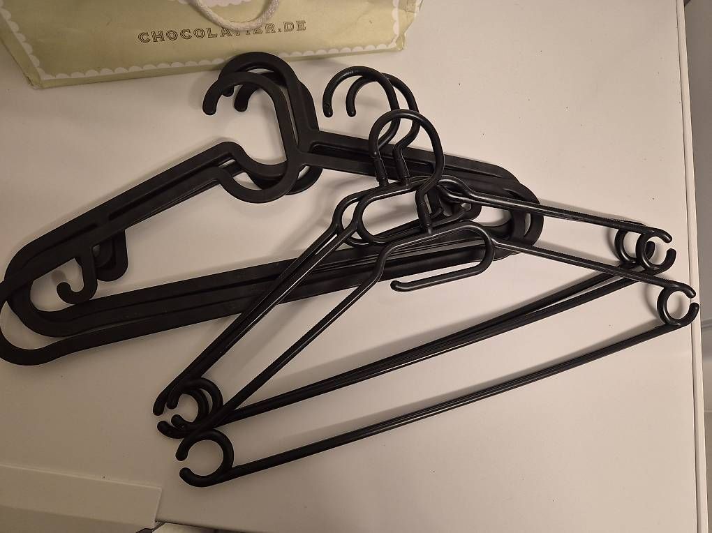 Appendiabiti: Kleiderbügel gratis  – Usato da Lindau venduto da Meteno1990