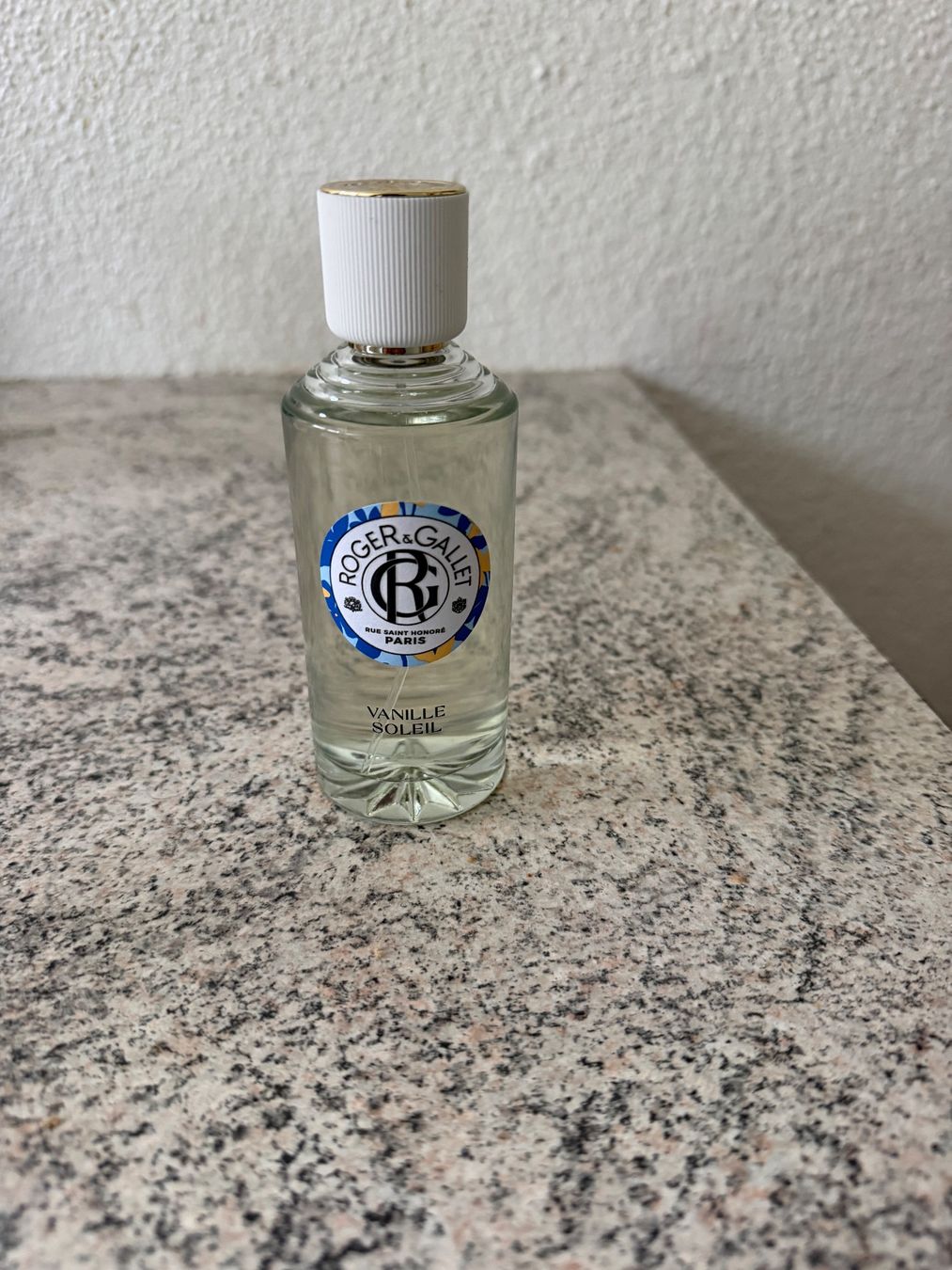 Profumi & Eau de Toilette: Roger & Gallet Vanille Soleil 100ml – Nuovo (secondo la descrizione) da Frenkendorf venduto da autodiscount4123 1