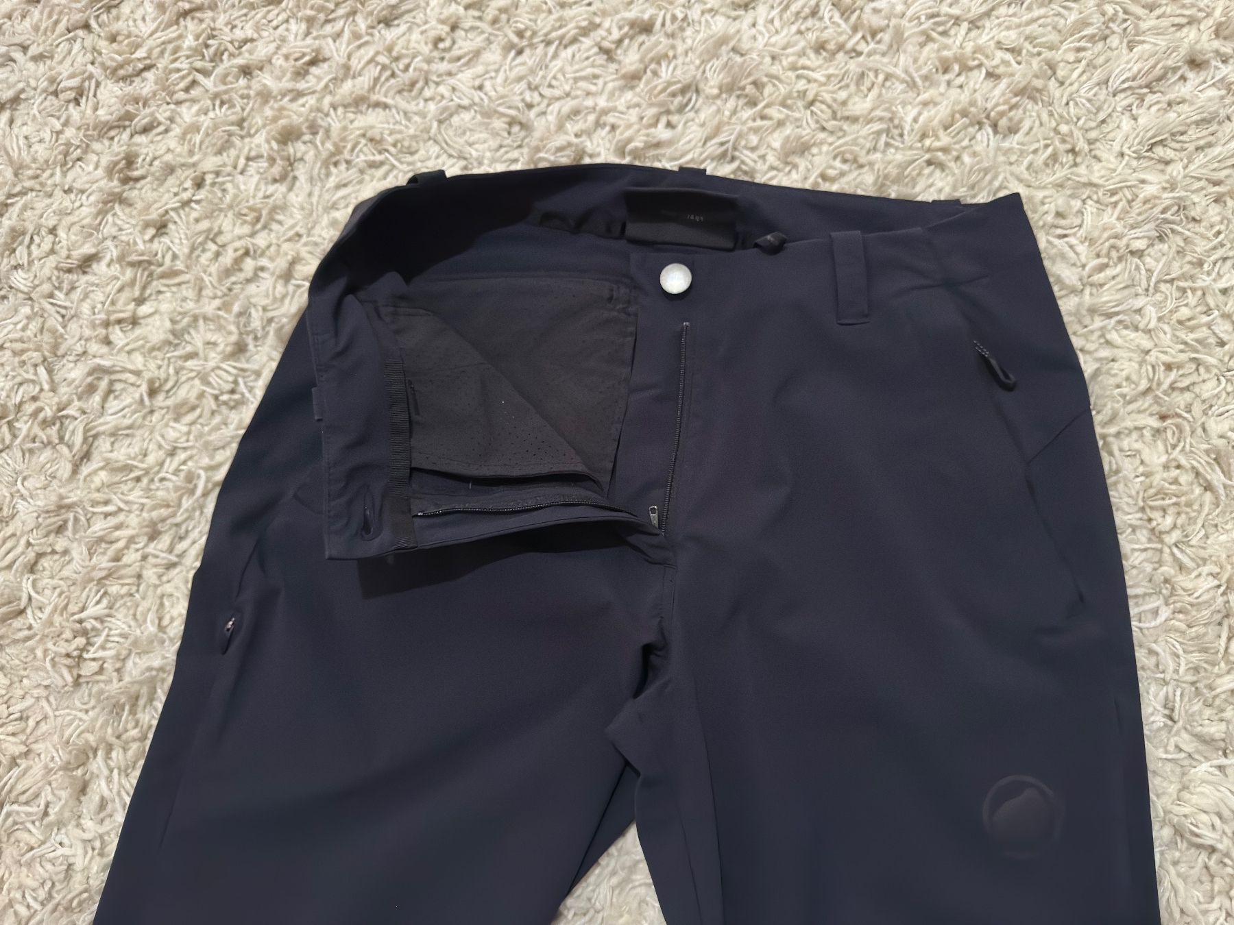 Mammut Pantaloni: Mammut Wanderhose Gr.36 – Usato da Bern venduto da BrandVilla 3