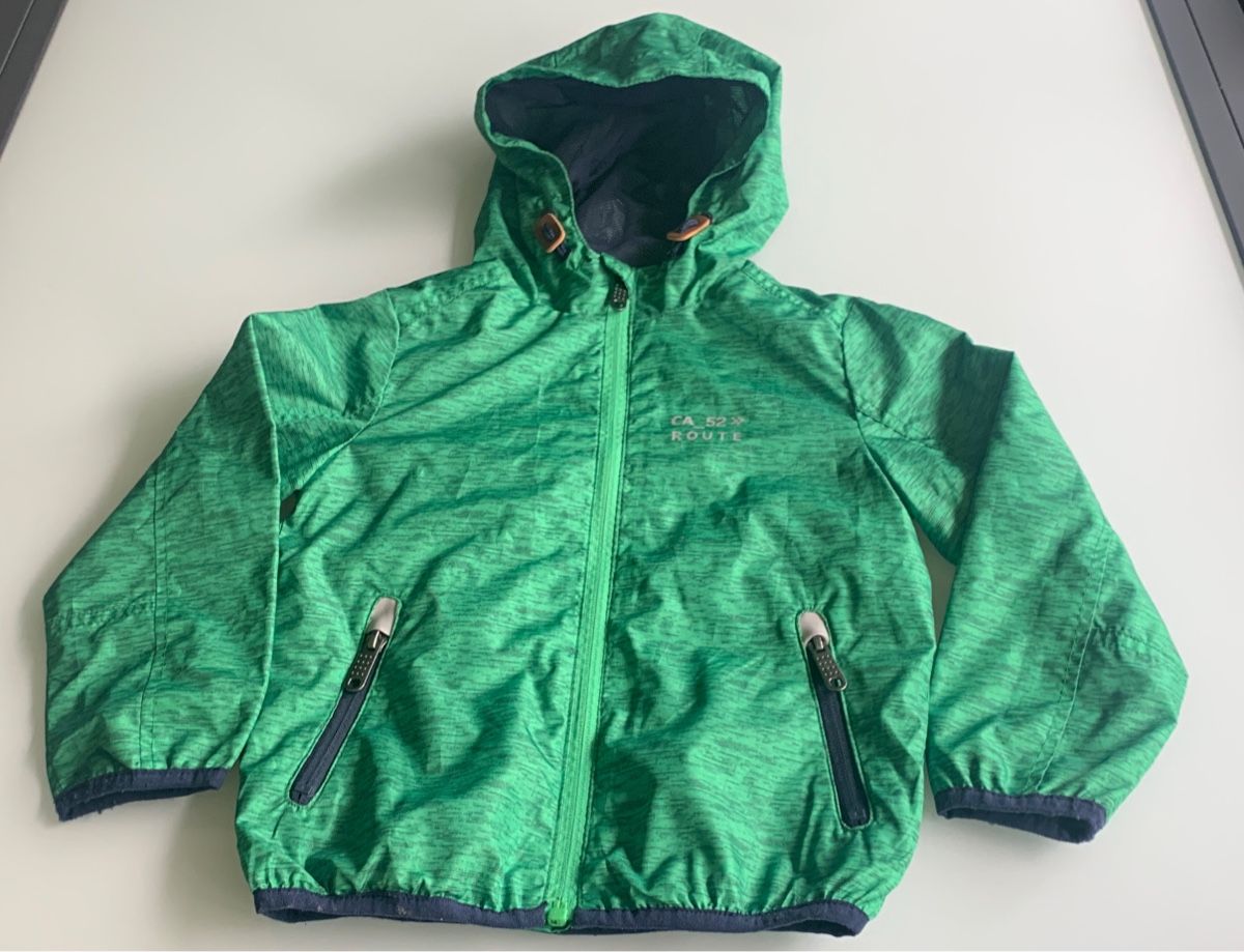 Giacche: Übergangsjacke in Grün, Grösse 104 – Usato da Baden venduto da nicolenia