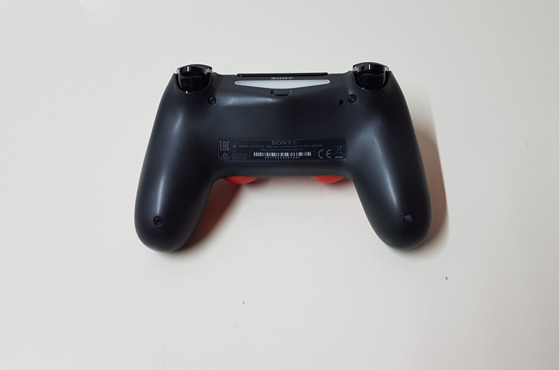 Sony Controller: 😎 Original Sony Dualshock 4 Wireless Controller PS4 Top – Usato da Schüpfheim venduto da Games_Spielkonsolen 4