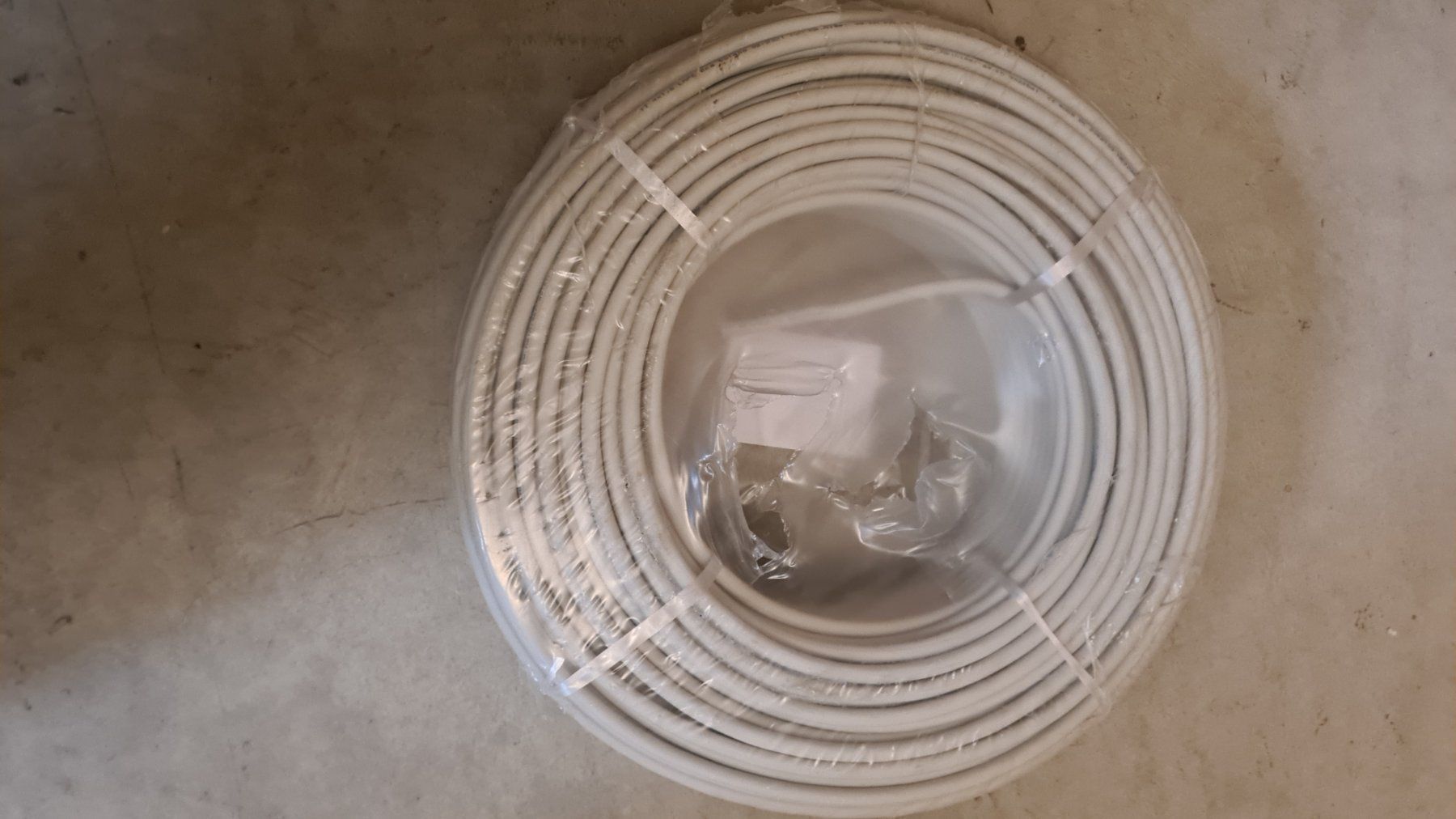 Cavi: TT Instalationskabel 5x1.5mm2 100m – Nuovo e nell'imballaggio originale da Steffisburg venduto da Mallekobold