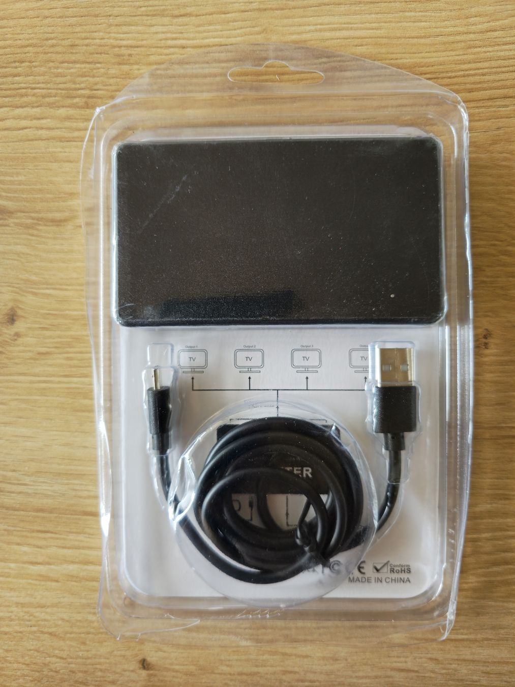 Hub & Switch: 4K HDMI Splitter 1x4 neu – Nuovo e nell'imballaggio originale da Eschen venduto da DrWachter 1
