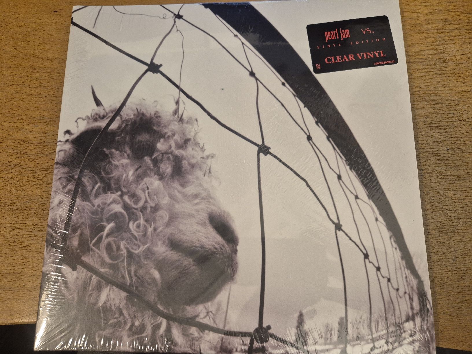 Dischi in vinile: Pearl Jam - VS LP ,,Clear Vinyl" – Nuovo e nell'imballaggio originale da Thun venduto da Kissthis