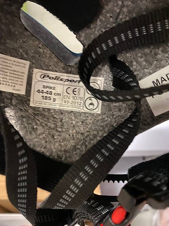 Helme: Helm – Gebraucht aus Bülach von Peron83 1