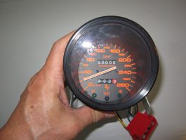 Ferrari 328 Tacho Neu