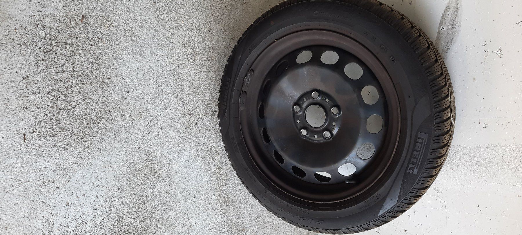 Skoda Pneumatici & Ruote complete: 4 Winterräder – Usato da Hittnau venduto da Dajaeger