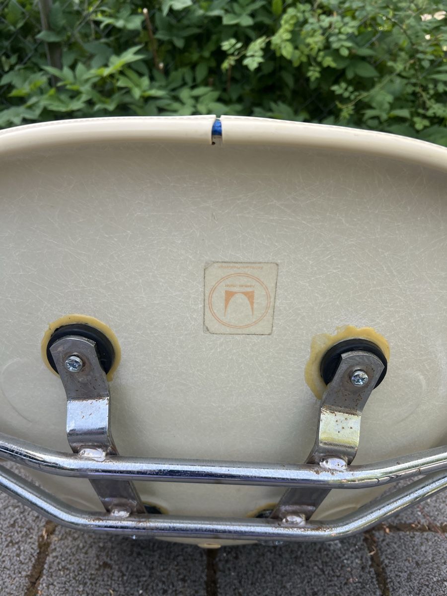 Eames Sedie: Eames Vitra Chair – Usato da Aarburg venduto da Annemarie16 5