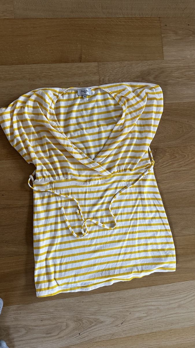 Lotti di vestiti: Tolle Stillkleidung – Usato da Oberglatt ZH venduto da jul_q86q 9