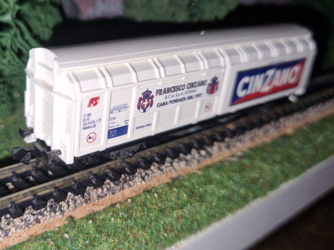 Trix Modellini di ferrovie: Minitrix Spur N Schiebewandwagen "CinZano" – Usato da Unterengstringen venduto da b.kaiser81