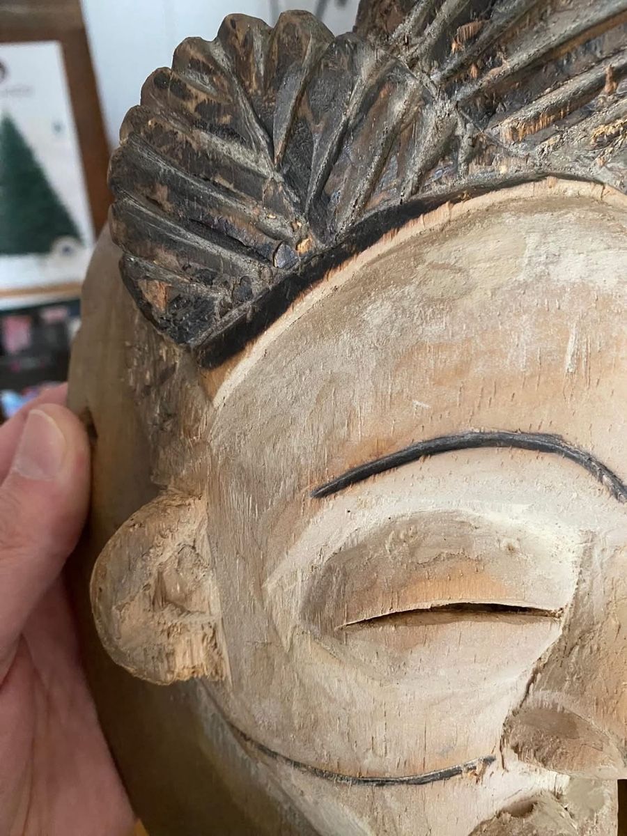 Arte internazionale: Masque africaine  – Usato da Grand-Lancy venduto da sellart 2