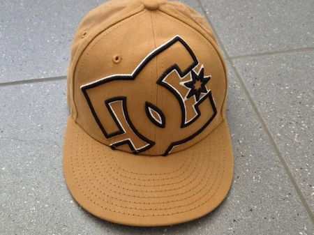 DC Cap Kappe für Jungen - neuwertig Gr. 52-55 cm, 6-12 Jahre