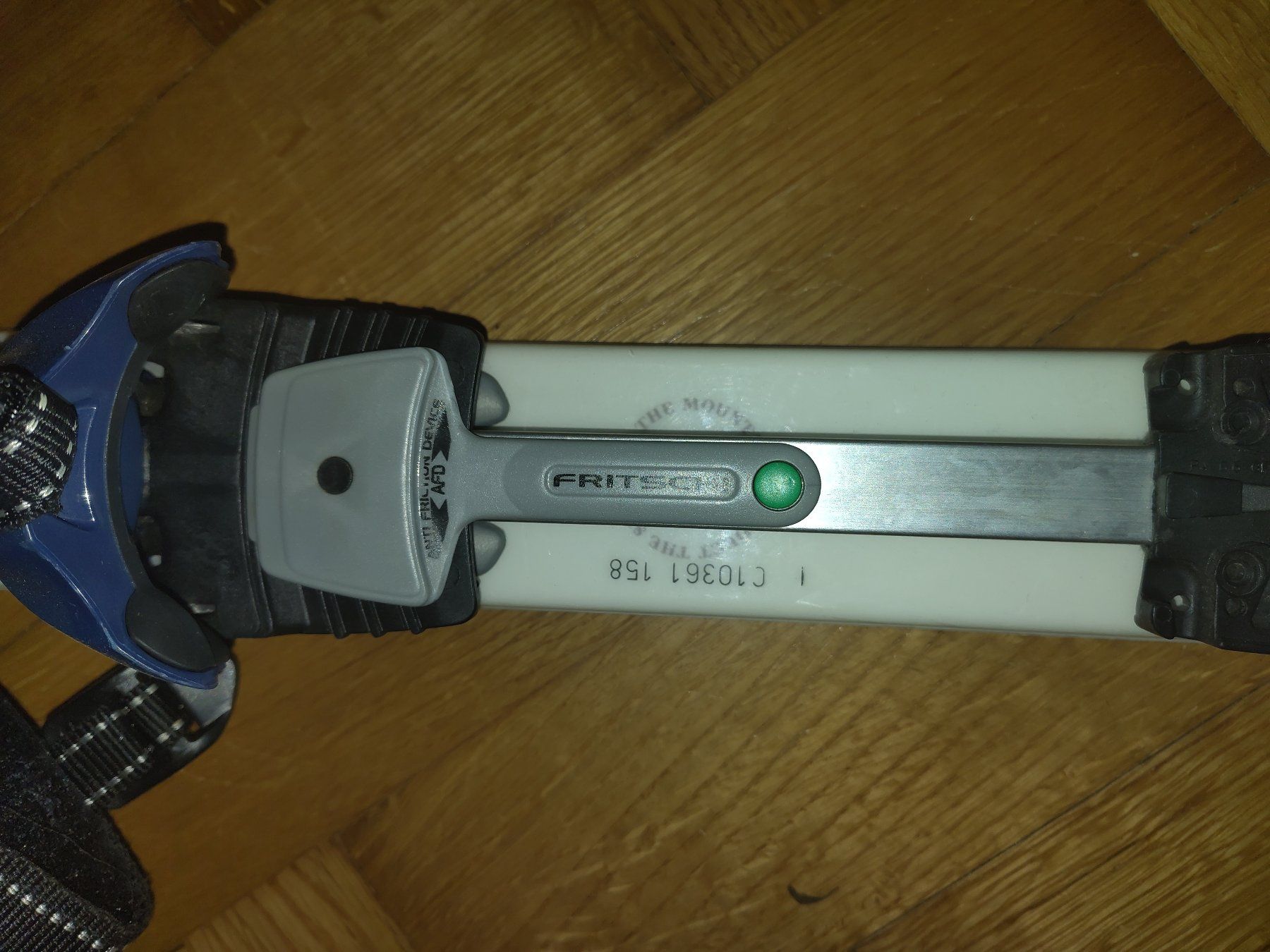 Skis: Skitourenaustrüstung – Gebraucht aus Bern von eps_qm9d 4