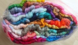 Stickgarn.  -- SONDERANGEBOT --  ca  447x Garn   Kreuzstich