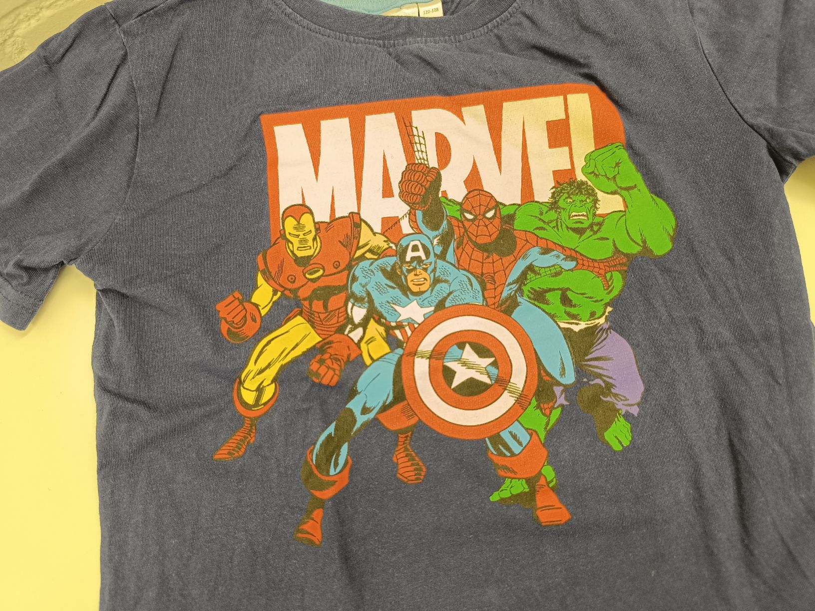 Pigiama & Simili: Marvel kurzarm Pyjama Gr. 122/128 – Usato da Ehrendingen venduto da Cheronimo2 1