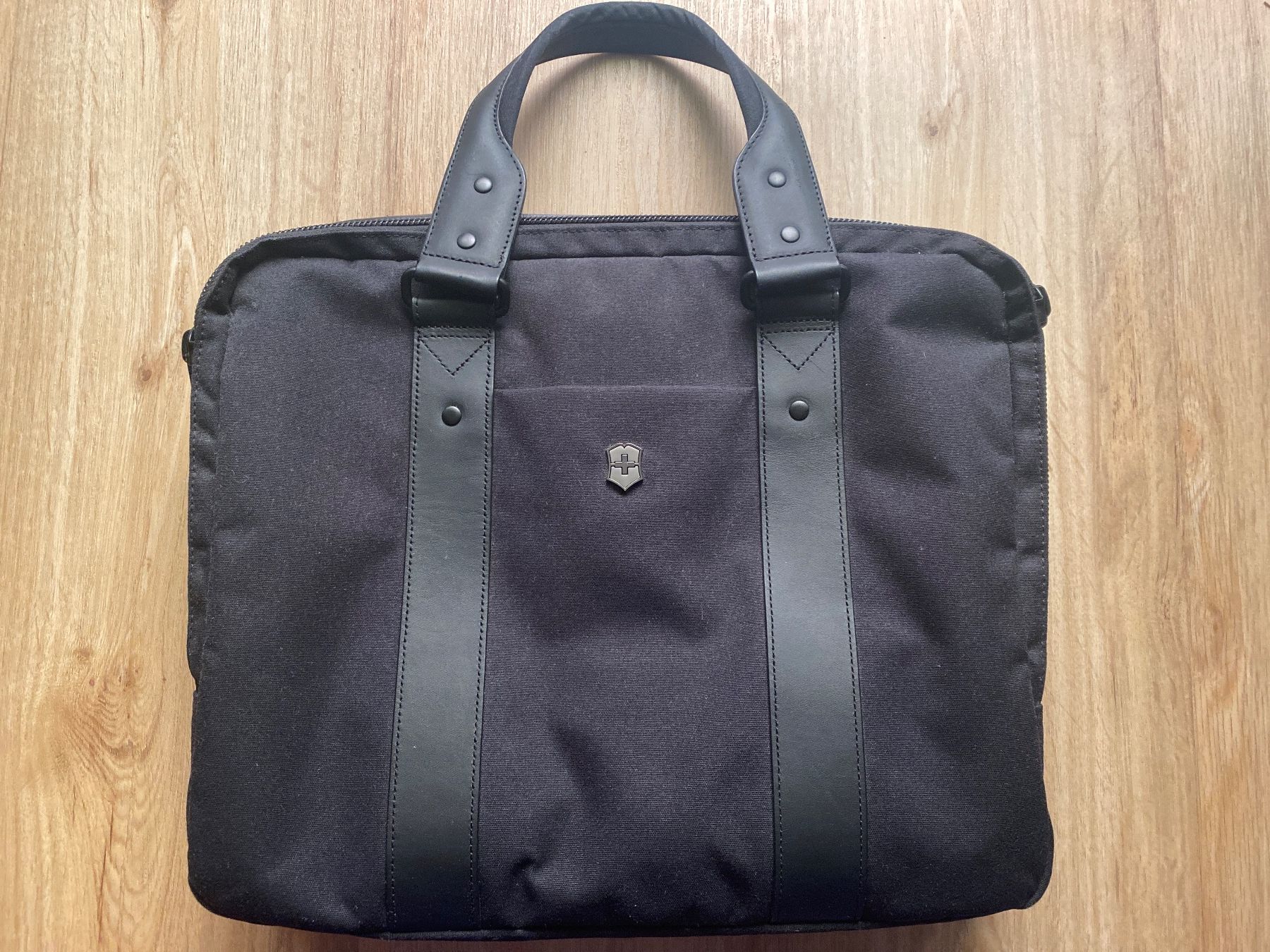 Victorinox Koffer & Taschen: Victorinox Computer Tasche – Gebraucht aus Zollikerberg von Natallia71