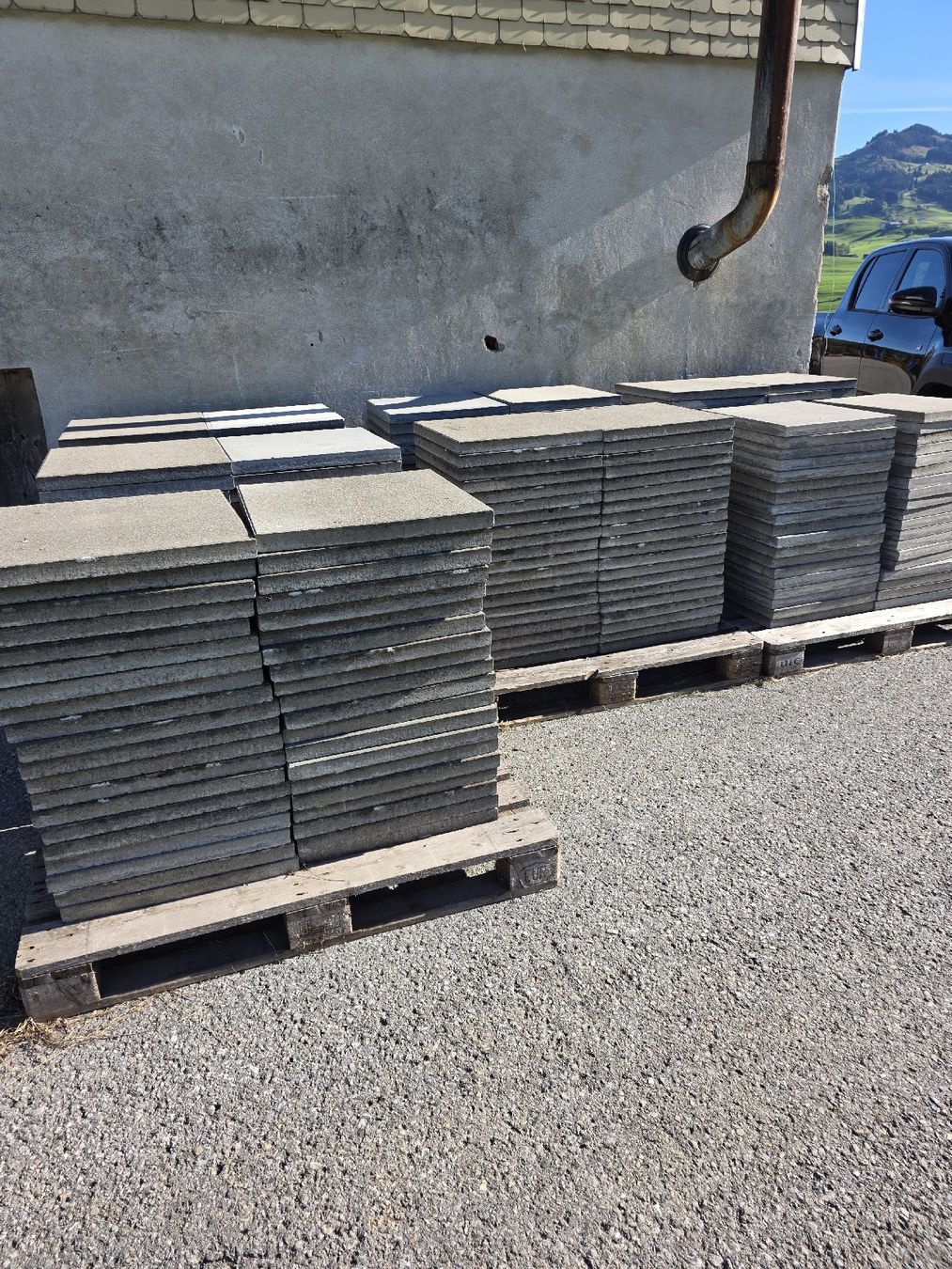 Bodenbeläge: Gartenplatten Beton grau – Gebraucht aus Weissbad von min_td8z