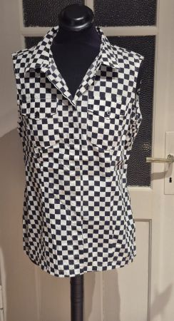 Schwarz-weisse Bluse Grösse 34/36  kariert  LOVE MOSCHINO