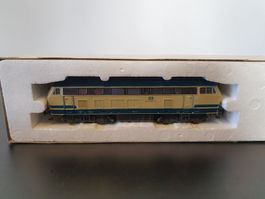 ROCO:DC: DB DIESELLOK BR 215 TÜRKIS/CRÈME OVP