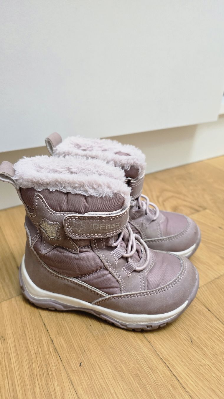 Scarpe per ragazze: Winterstiefel, 24 - eine saison getragen – Usato da Zug venduto da zebbra192
