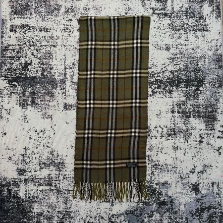 Burberry Schal grün Vintage, y2k , classic